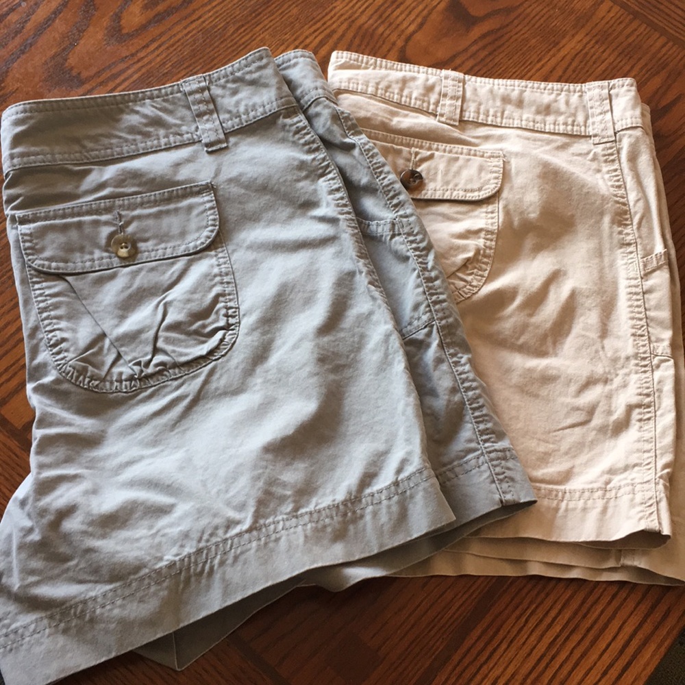 Cabelas casual hiking shorts 2 pair!!